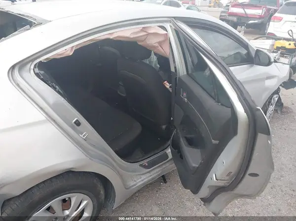 5NPD74LF1KH424250 2019 HYUNDAI ELANTRA - Image 8