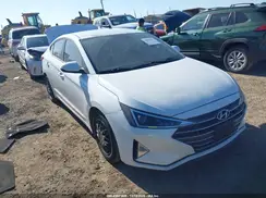 5NPD74LF1KH424748 2019 HYUNDAI ELANTRA
