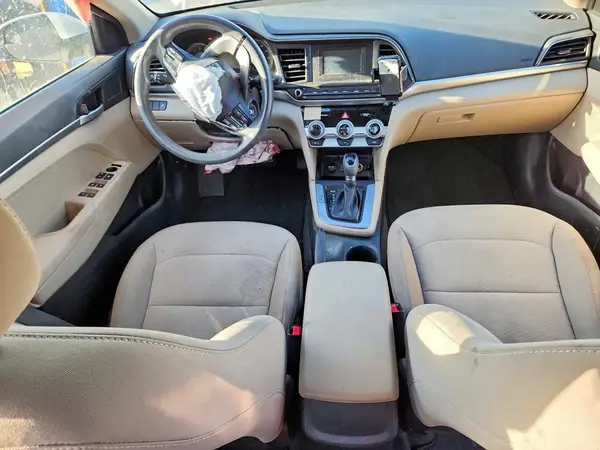 5NPD74LF1KH425804 2019 HYUNDAI ELANTRA - Image 8