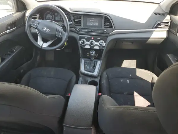 5NPD74LF1KH435684 2019 HYUNDAI ELANTRA - Image 8