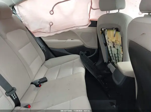 5NPD74LF1KH437693 2019 HYUNDAI ELANTRA - Image 8