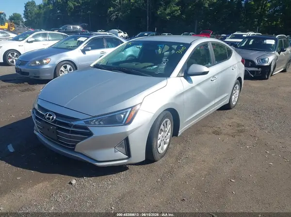 5NPD74LF1KH438066 2019 HYUNDAI ELANTRA - Image 2