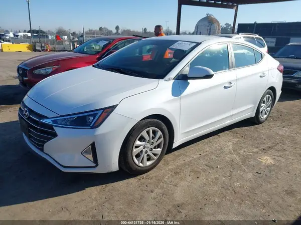 5NPD74LF1KH438634 2019 HYUNDAI ELANTRA - Image 2
