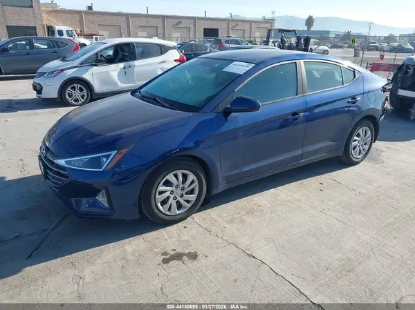 5NPD74LF1KH442425 2019 HYUNDAI ELANTRA - Image 2