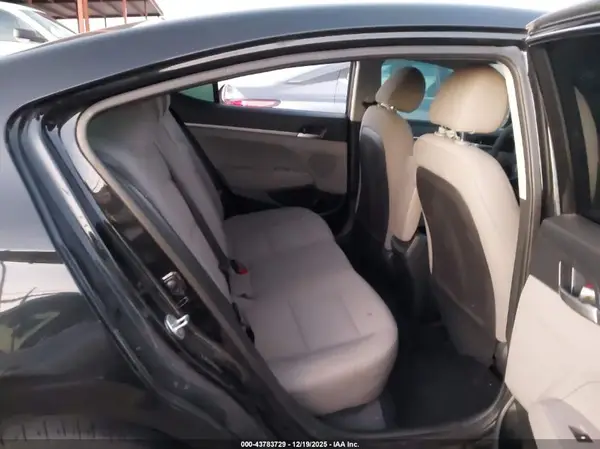 5NPD74LF1KH443316 2019 HYUNDAI ELANTRA - Image 8