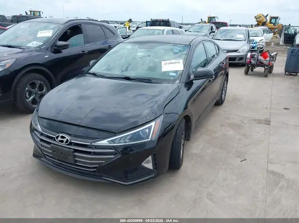 5NPD74LF1KH445955 2019 HYUNDAI ELANTRA - Image 2