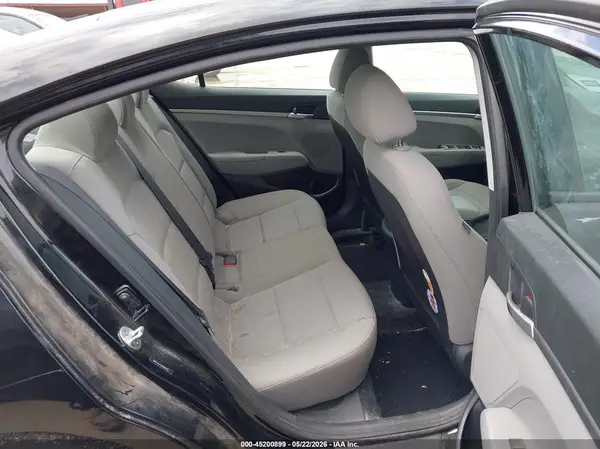5NPD74LF1KH445955 2019 HYUNDAI ELANTRA - Image 8
