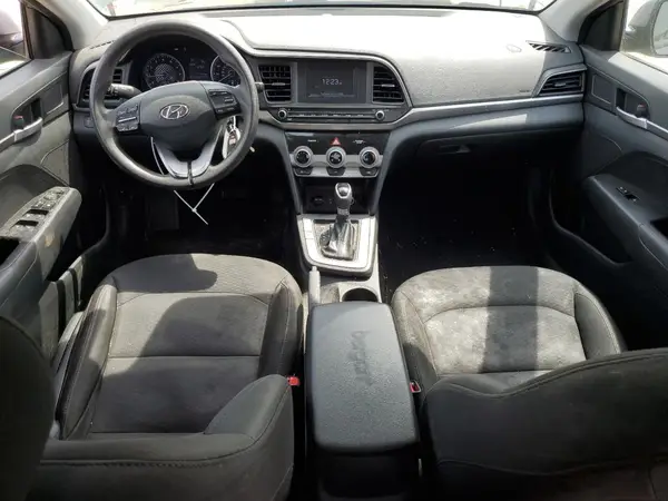 5NPD74LF1KH447270 2019 HYUNDAI ELANTRA - Image 8