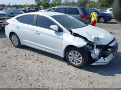 5NPD74LF1KH460004 2019 HYUNDAI ELANTRA