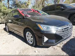 5NPD74LF1KH468863 2019 HYUNDAI ELANTRA