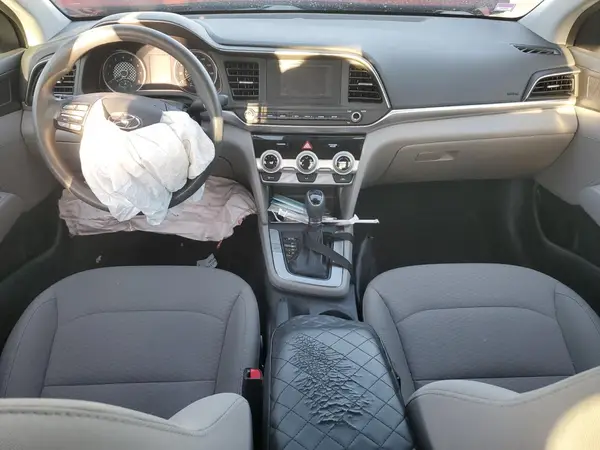 5NPD74LF1KH46995 2019 HYUNDAI ELANTRA - Image 8