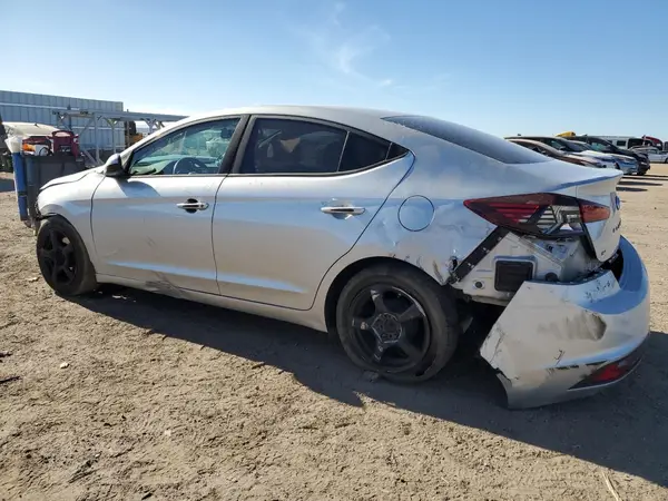5NPD74LF1KH470208 2019 HYUNDAI ELANTRA - Image 2