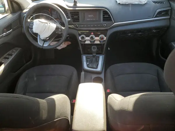 5NPD74LF1KH470208 2019 HYUNDAI ELANTRA - Image 8