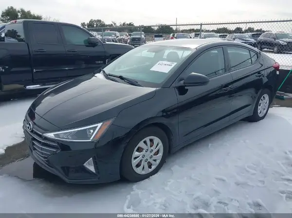 5NPD74LF1KH470287 2019 HYUNDAI ELANTRA - Image 2