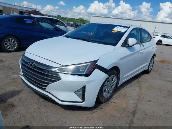 5NPD74LF1KH472007 2019 HYUNDAI ELANTRA - Image 2