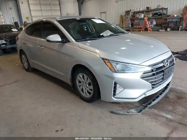 5NPD74LF1KH473223 2019 HYUNDAI ELANTRA - Image 1