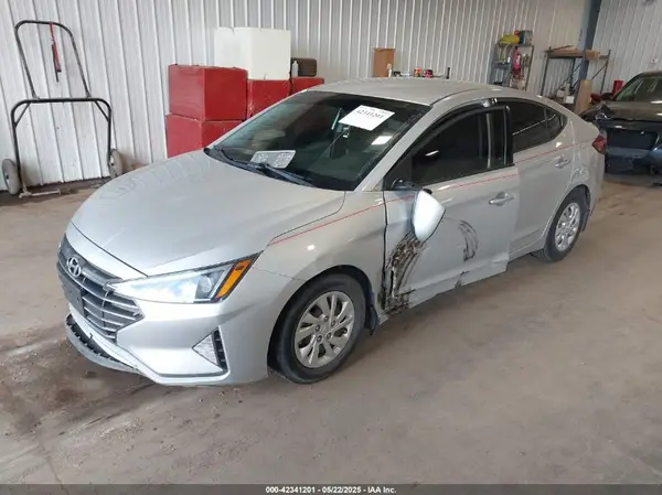 5NPD74LF1KH473223 2019 HYUNDAI ELANTRA - Image 2
