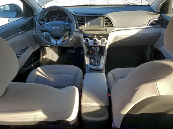 5NPD74LF1KH477272 2019 HYUNDAI ELANTRA - Image 8
