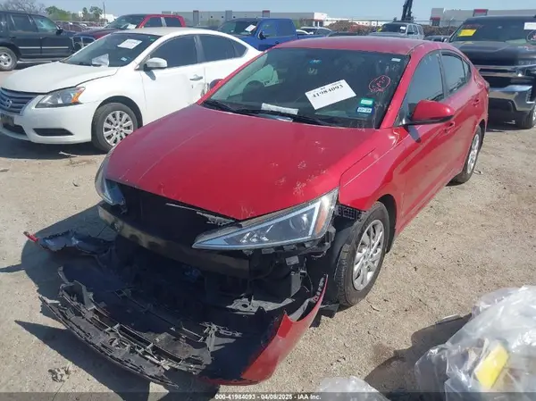 5NPD74LF1KH478373 2019 HYUNDAI ELANTRA - Image 2