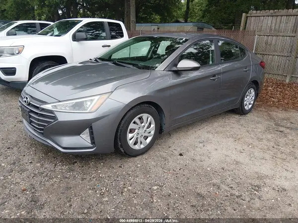 5NPD74LF1KH479443 2019 HYUNDAI ELANTRA - Image 2