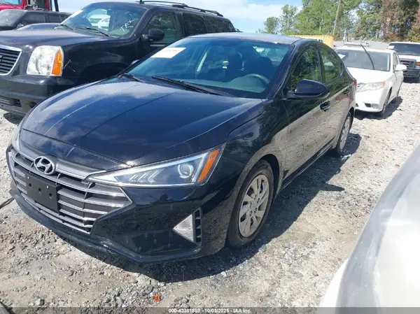 5NPD74LF1KH484805 2019 HYUNDAI ELANTRA - Image 2
