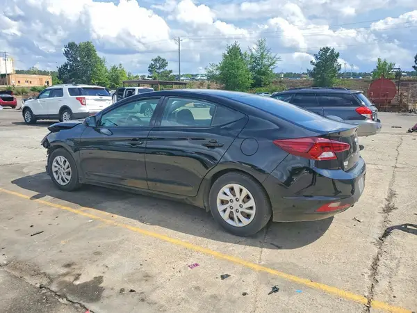 5NPD74LF1KH485470 2019 HYUNDAI ELANTRA - Image 2