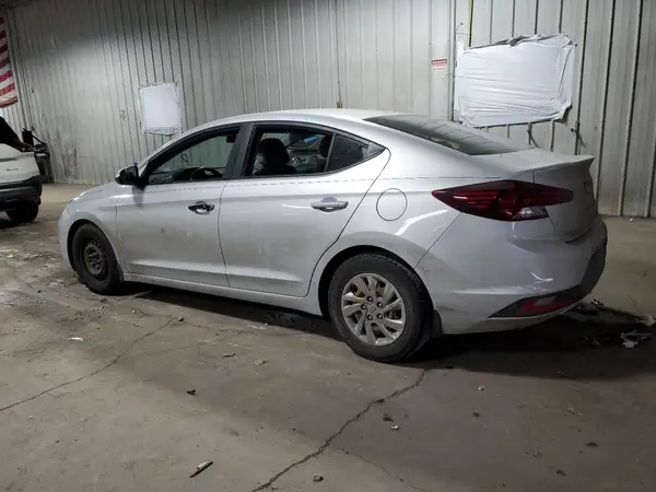 5NPD74LF1KH486456 2019 HYUNDAI ELANTRA - Image 2