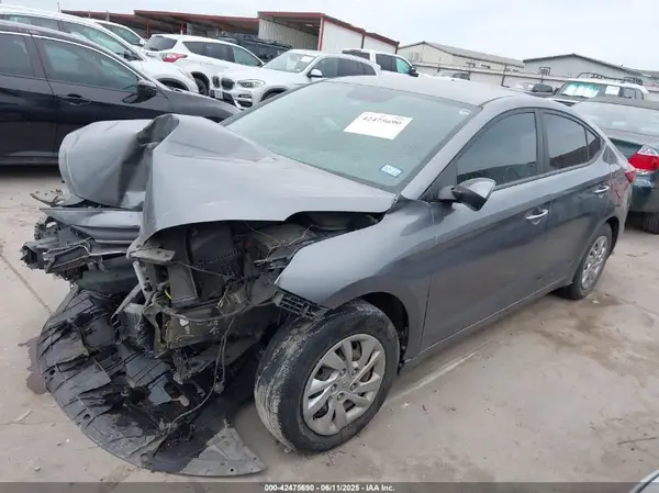 5NPD74LF1KH487509 2019 HYUNDAI ELANTRA - Image 2