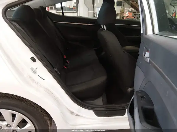 5NPD74LF1KH487557 2019 HYUNDAI ELANTRA - Image 8
