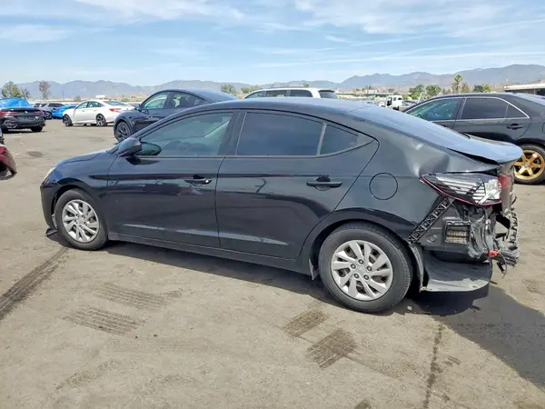 5NPD74LF1KH489762 2019 HYUNDAI ELANTRA - Image 2