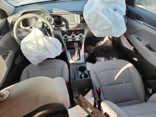 5NPD74LF1KH492287 2019 HYUNDAI ELANTRA - Image 8