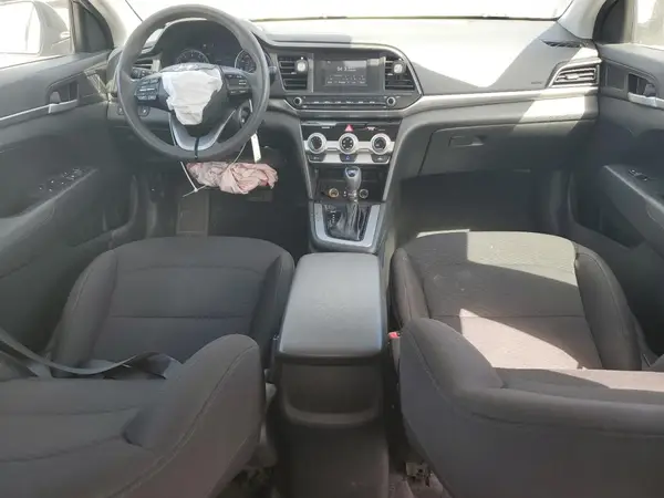 5NPD74LF1KH495559 2019 HYUNDAI ELANTRA - Image 8