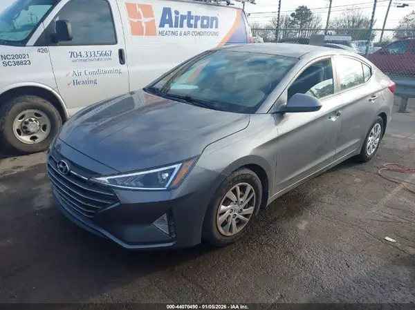 5NPD74LF1KH495917 2019 HYUNDAI ELANTRA - Image 2