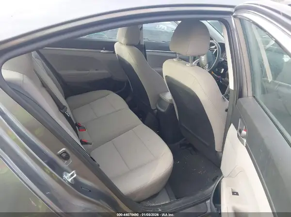 5NPD74LF1KH495917 2019 HYUNDAI ELANTRA - Image 8