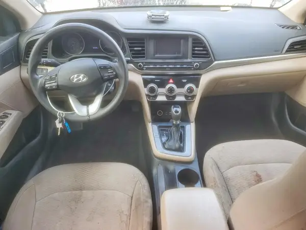 5NPD74LF1KH496176 2019 HYUNDAI ELANTRA - Image 8