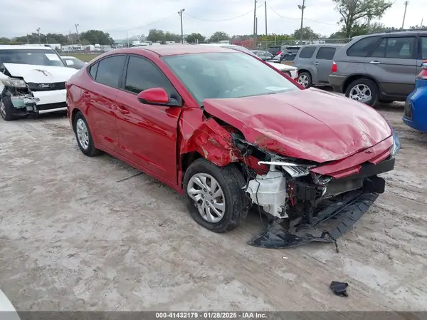 5NPD74LF1KH496856 2019 HYUNDAI ELANTRA - Image 1