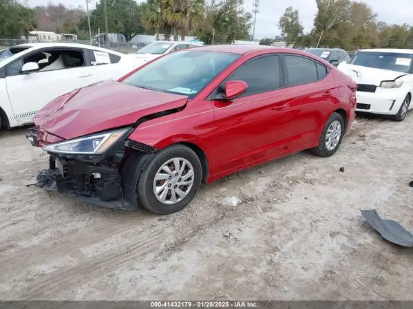 5NPD74LF1KH496856 2019 HYUNDAI ELANTRA - Image 2
