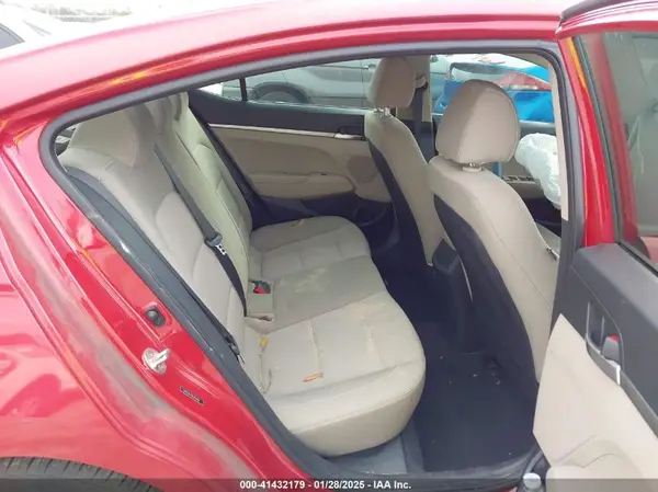 5NPD74LF1KH496856 2019 HYUNDAI ELANTRA - Image 8