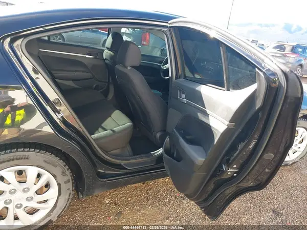 5NPD74LF1LH521109 2020 HYUNDAI ELANTRA - Image 8