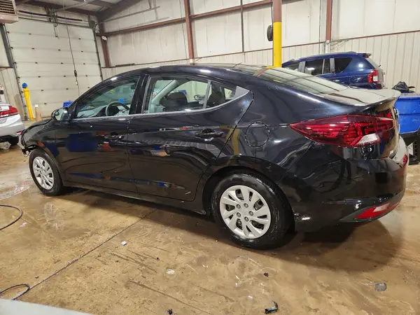 5NPD74LF1LH545779 2020 HYUNDAI ELANTRA - Image 2