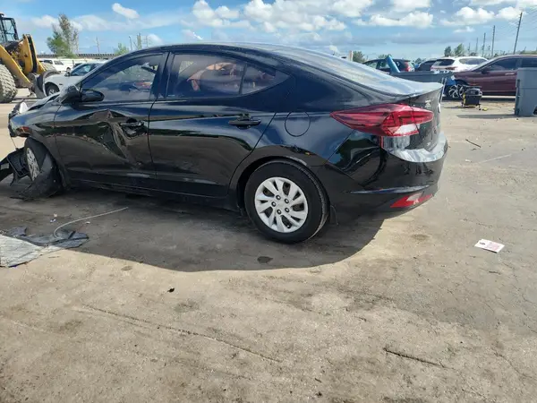 5NPD74LF1LH570374 2020 HYUNDAI ELANTRA - Image 2