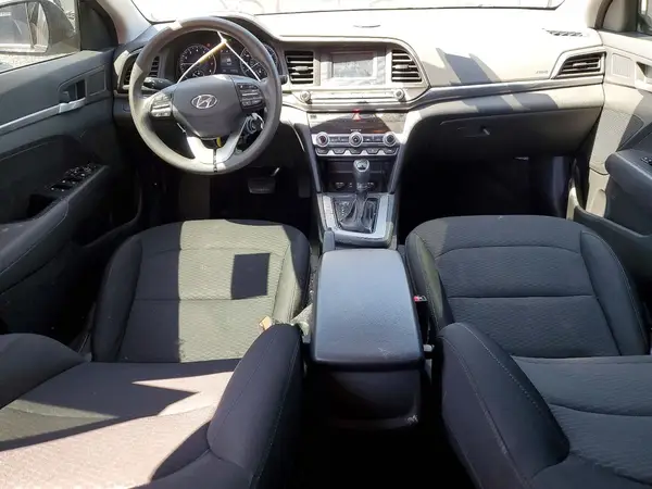 5NPD74LF1LH586932 2020 HYUNDAI ELANTRA - Image 8