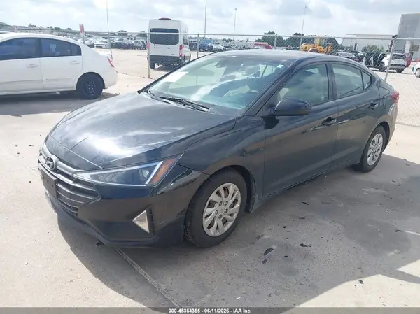 5NPD74LF1LH589135 2020 HYUNDAI ELANTRA - Image 2
