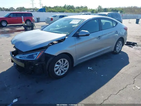 5NPD74LF1LH589720 2020 HYUNDAI ELANTRA - Image 2