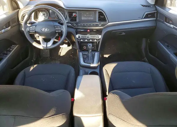 5NPD74LF1LH589829 2020 HYUNDAI ELANTRA - Image 8