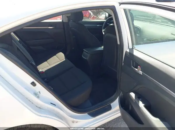 5NPD74LF1LH593931 2020 HYUNDAI ELANTRA - Image 8