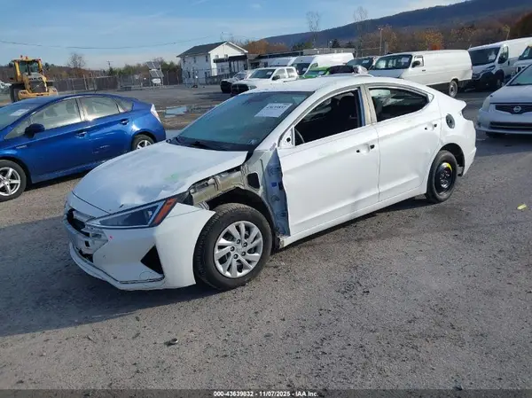 5NPD74LF1LH594142 2020 HYUNDAI ELANTRA - Image 2