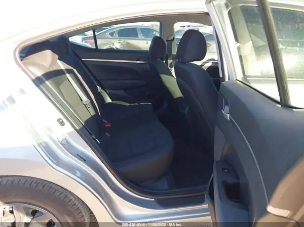 5NPD74LF1LH595792 2020 HYUNDAI ELANTRA - Image 8