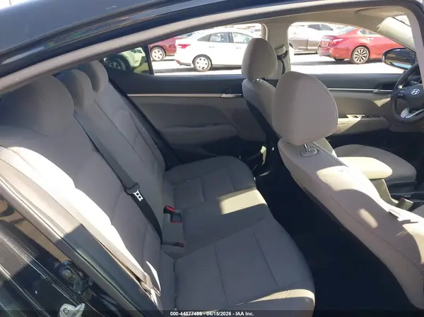 5NPD74LF1LH598756 2020 HYUNDAI ELANTRA - Image 8