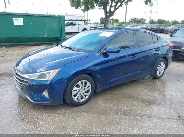 5NPD74LF1LH599566 2020 HYUNDAI ELANTRA - Image 2